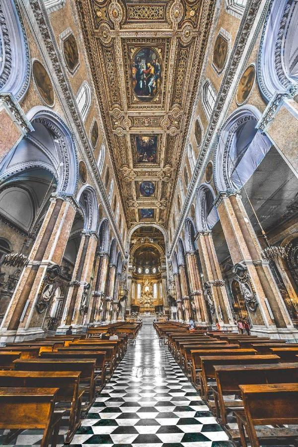Metro Duomo B&B เนเปิลส์ ภายนอก รูปภาพ